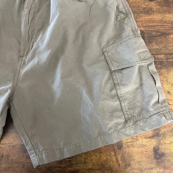 Vintage OP cargo shorts men’s size large green khaki elastic waist ocean pacific - Picture 3 of 10